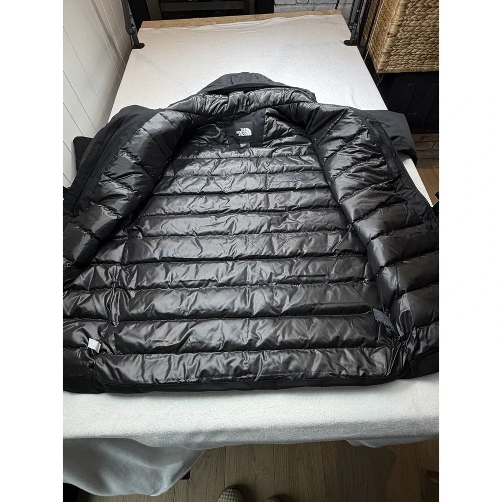 The North Face Mountain Range 600-Down Parka Jacket Black NWT $400 SMALL